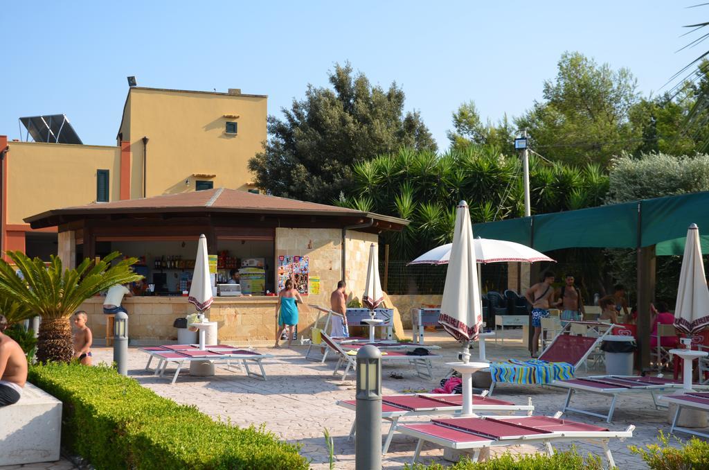 Happy Camp Mobile Homes In Camping Village La Masseria Gallipoli Ngoại thất bức ảnh